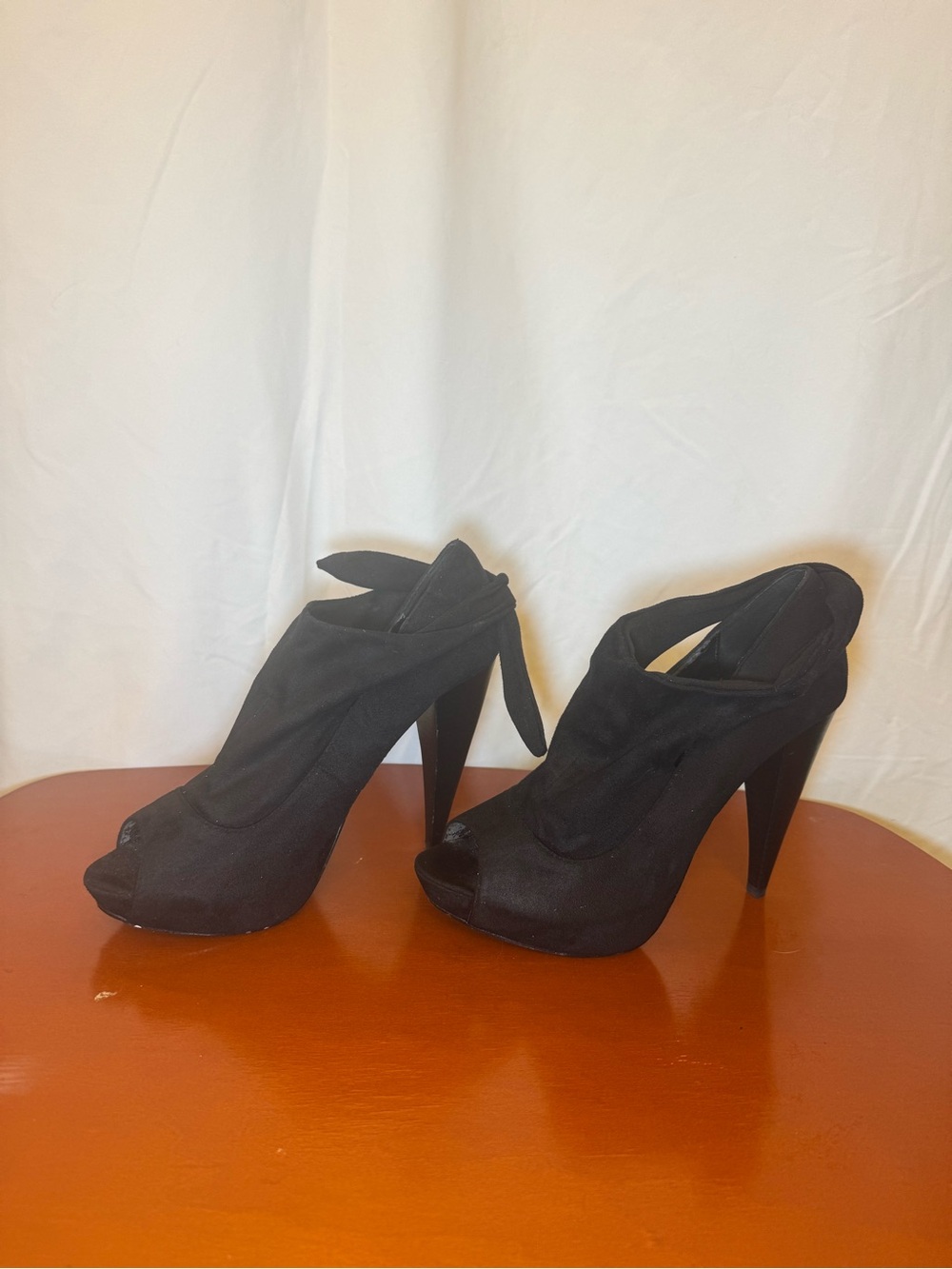 Steve Madden Black Peep-Toe Slingback High Heels